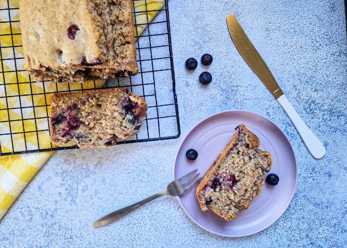 Cake vegan aux myrtilles