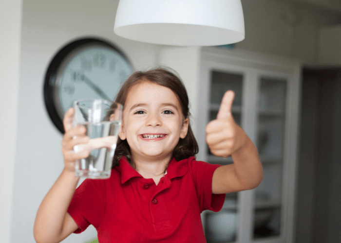 Constipation chez les enfants : le guide pour la soulager et… mieux l’éviter !